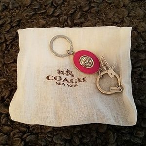 Coach valet key chain pink NWT *rare find